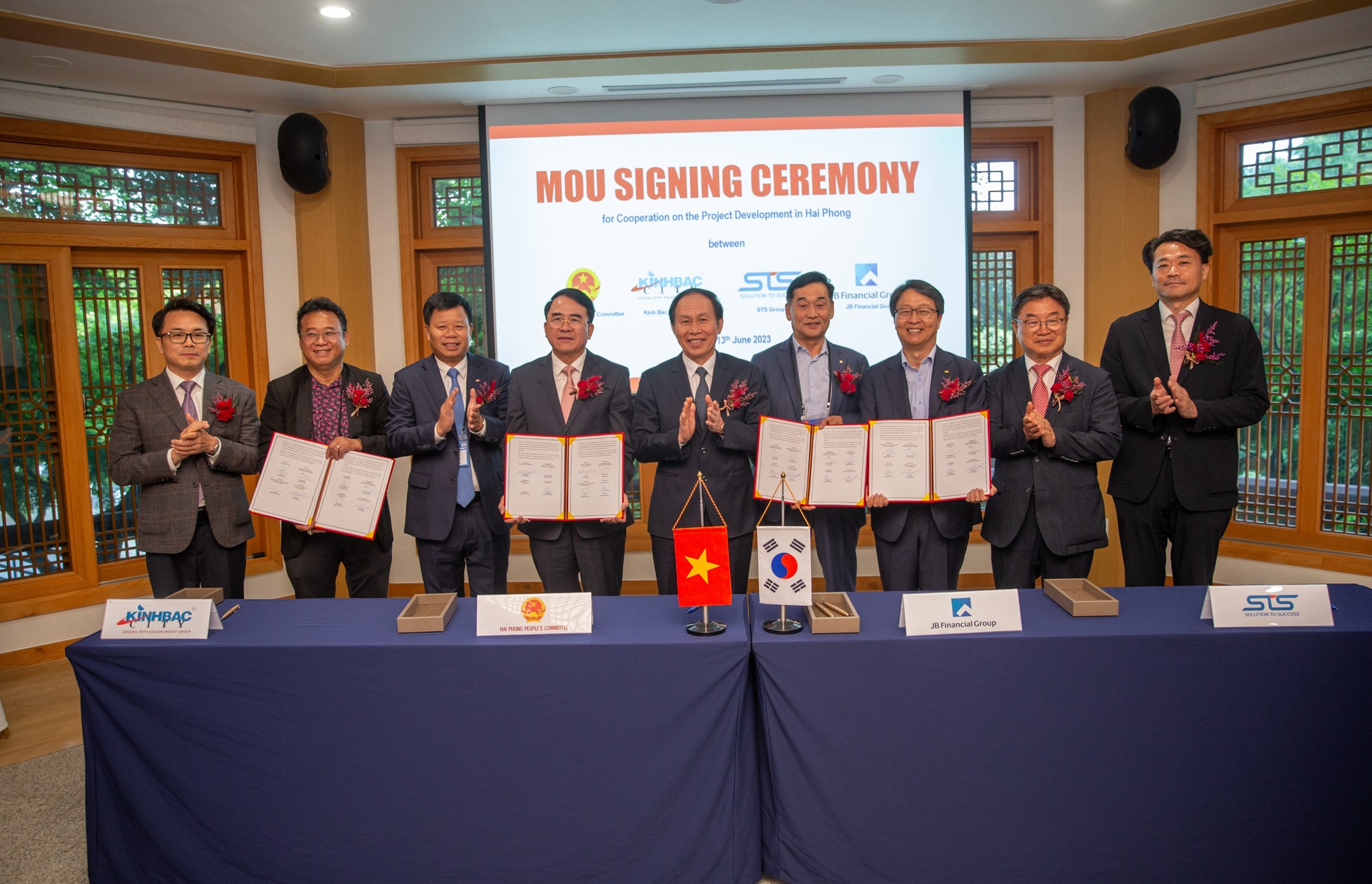 MOU signed with Gyeongsang Nat'l Univ. and Hai Phong for university·hospital